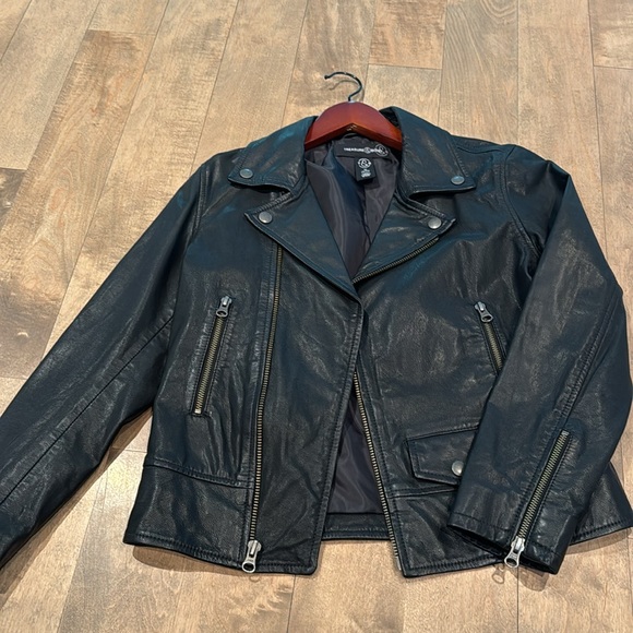 Treasure and Bond, Boys leather jacket. Size 8/10. Like new. - Picture 3 of 3